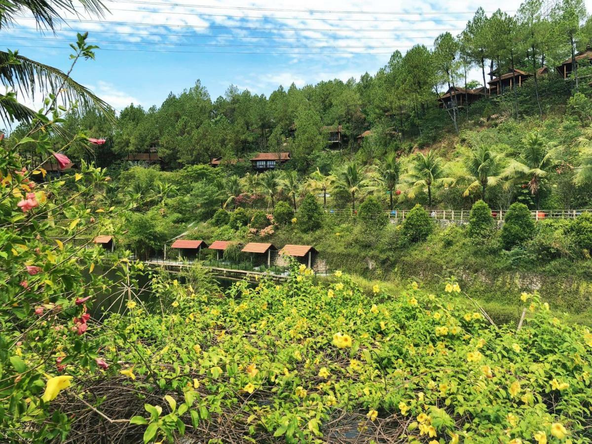 Sankofa Village Hill Resort & Spa Hue Εξωτερικό φωτογραφία